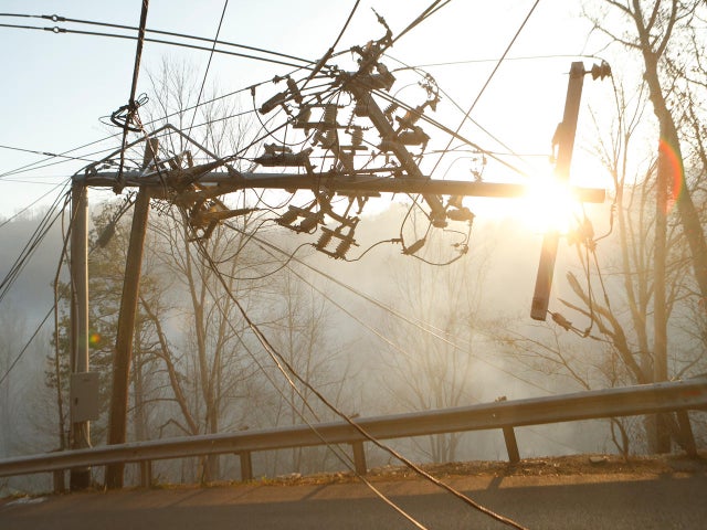 tennessee-wildfire-getty-626483050.jpg 