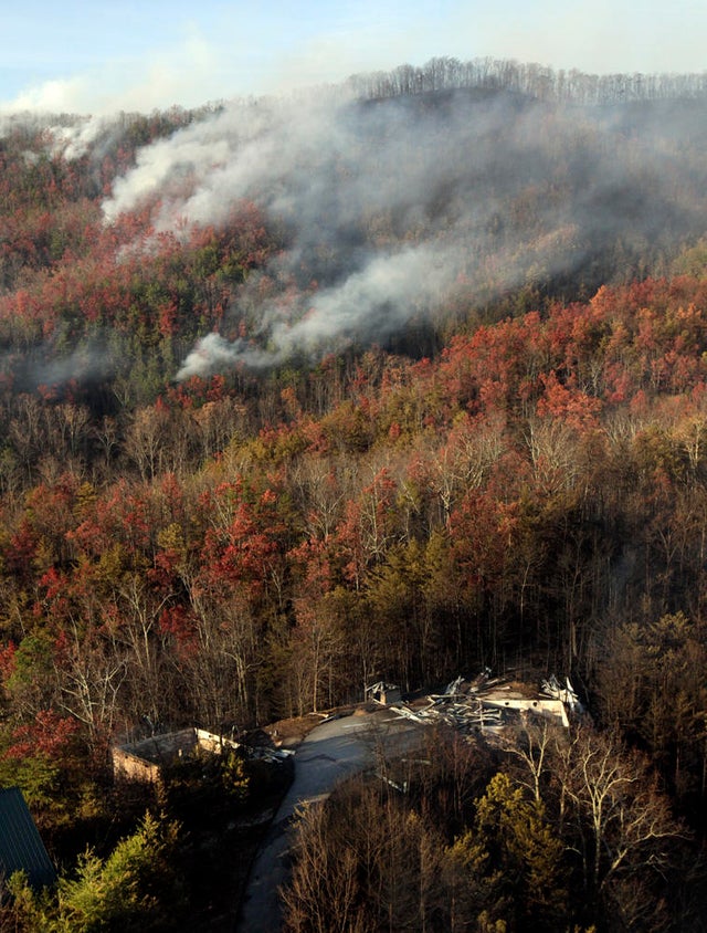 tennessee-wildfire-ap-16334814980533.jpg 