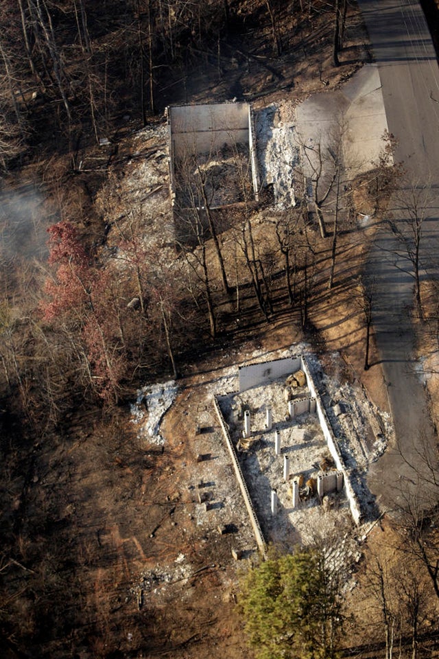 tennessee-wildfire-ap-16334815403694.jpg 