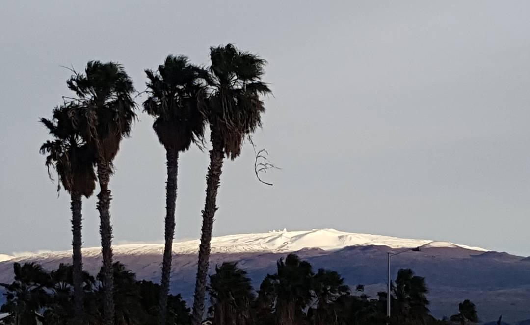 Stunning snow-blanketed Hawaii