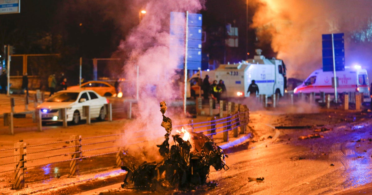 Explosions hit near Istanbul soccer stadium - CBS News