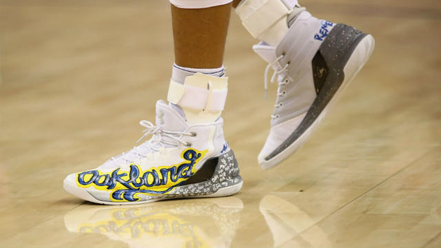 curry-shoe-photo-by-ezra-shaw-getty-images.jpg 