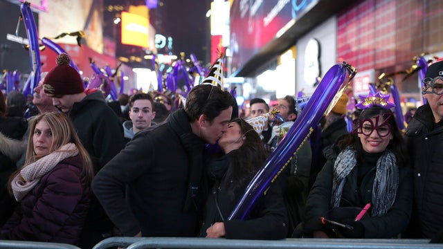 nye-times-square-2017-1-1.jpg 