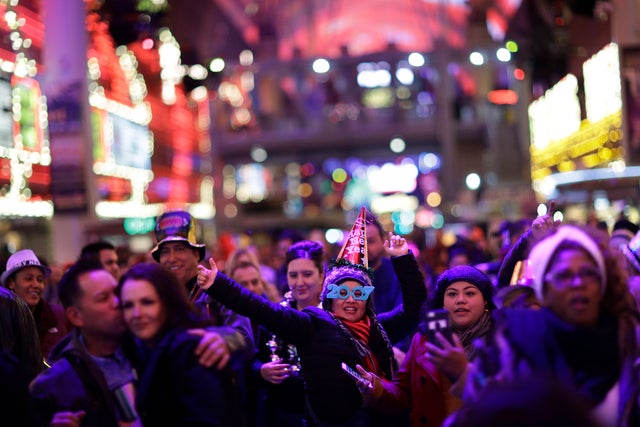 nye-las-vegas-2-2017-1-1.jpg 