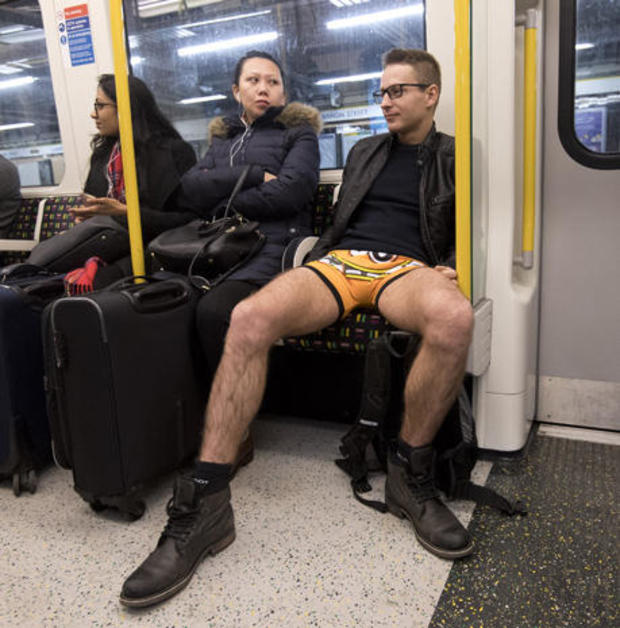 no-pants-subway-london-getty-631219432.jpg 