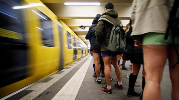 no-pants-subway-berlin-rc1c35f4d7c0.jpg 