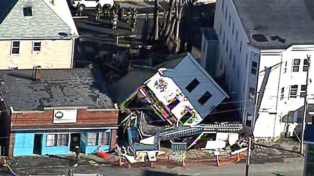 lawrence building collapse 