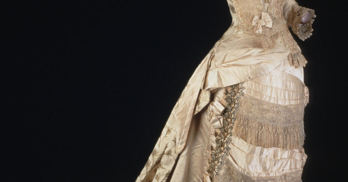 Melania Trump's inaugural gown now part of history at Smithsonian