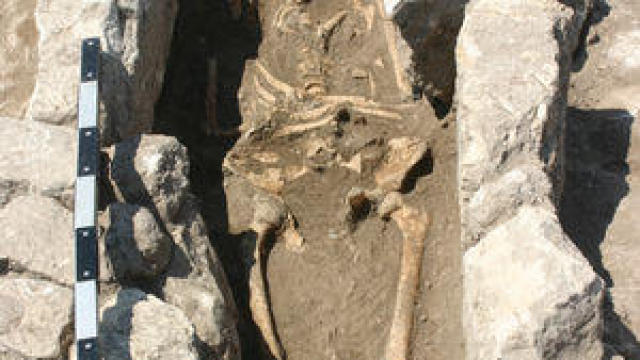 ancient-troy-skeleton.jpg 