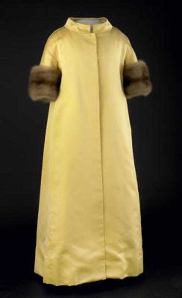 lady-bird-johnson-inaugural-gown-smithsonian-244.jpg 