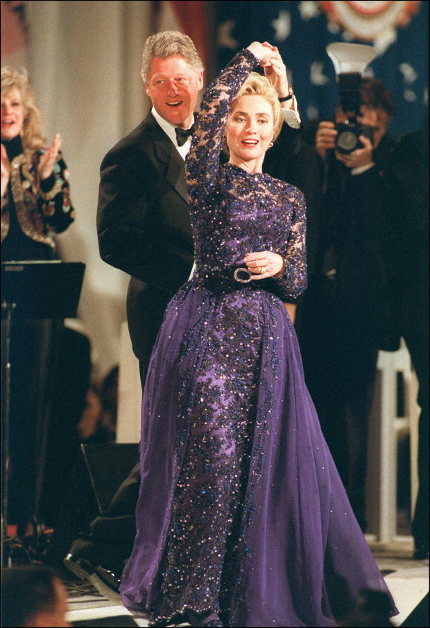 US President Bill Clinton (l) in a picture taken 2 