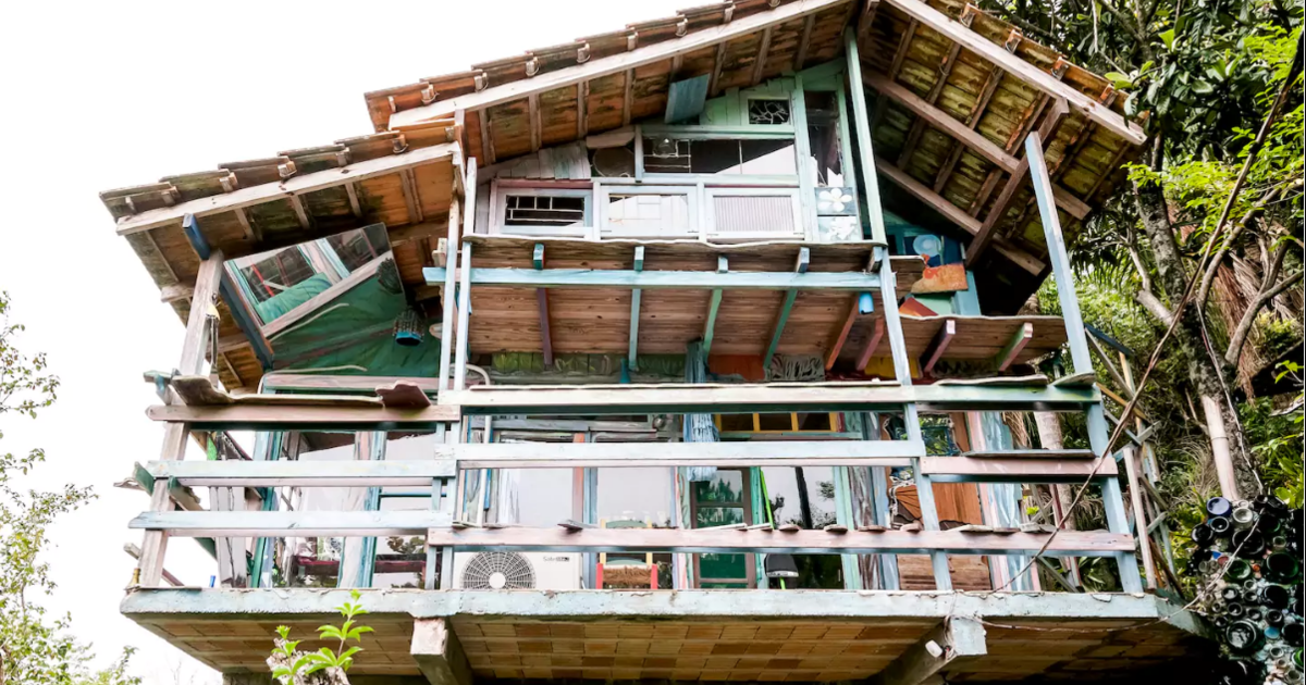8 homes made from recycled materials