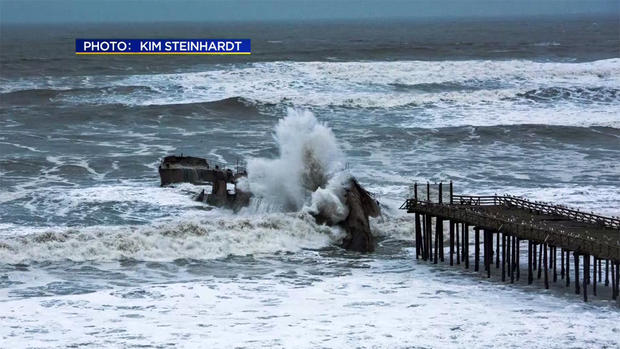 S.S. Palo Alto Destroyed by High Surf in Aptos 