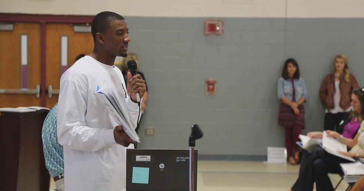 Former NFL and SEC Standout Malcolm Mitchell Helps Battle Illiteracy Crisis  - Yurview