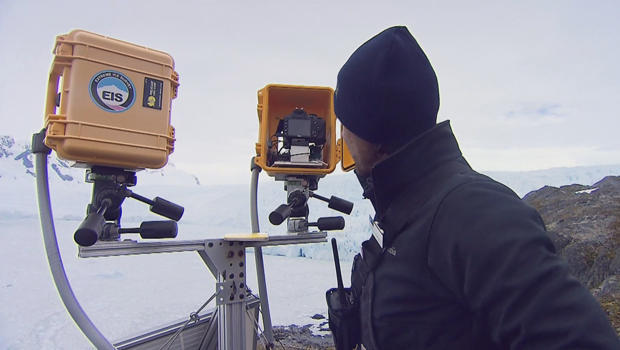 eis-antarctica-cameras-ice-shelf-620.jpg 