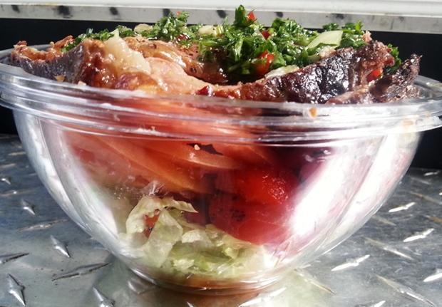 side-view-salad-bowl 