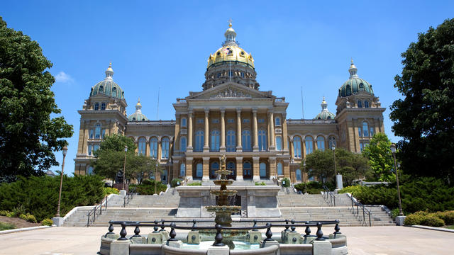 Iowa Holds Republican Caucuses 