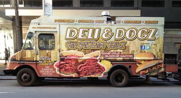 Deli &amp; Dogz Truck 