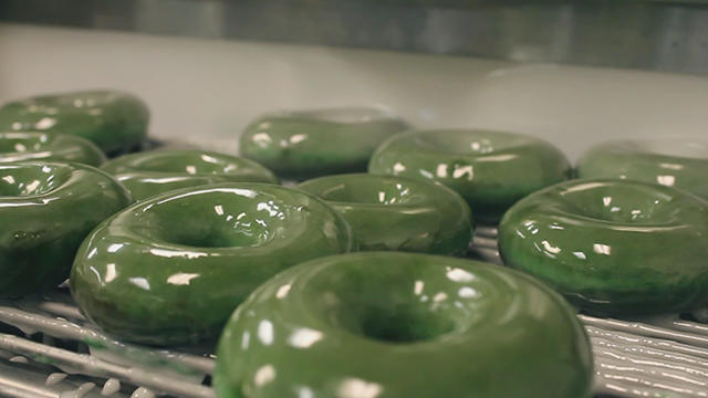 green-donuts.jpg 