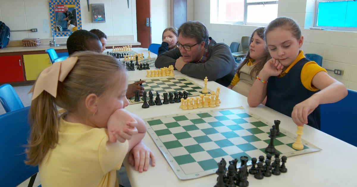 HOW TO PLAY CHESS FOR KIDS  LEARN HOW TO PLAY CHESS IN 6 MINUTES 