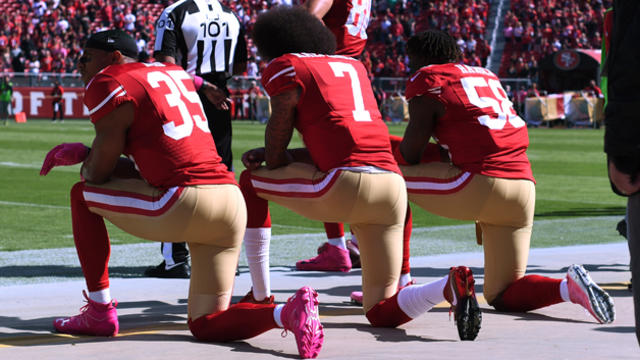 colin-kaepernick-49ers-kneeling.jpg 