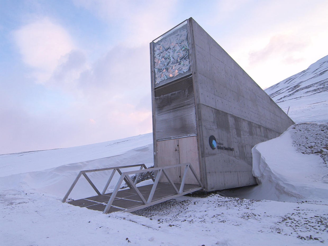 svalbard-global-seed-vault-entrance-promo.jpg 