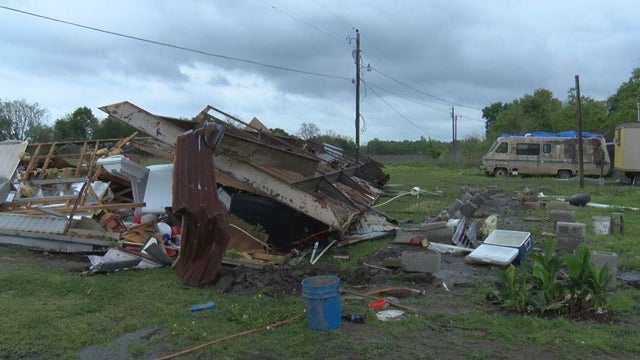ctm-0403-louisiana-home-destroyed-tornado.jpg 