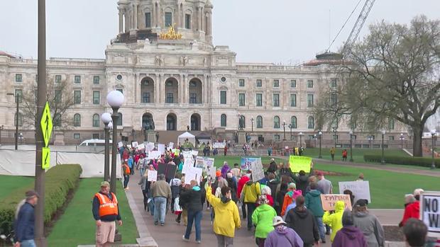 State Capitol march for Trump's tax returns 
