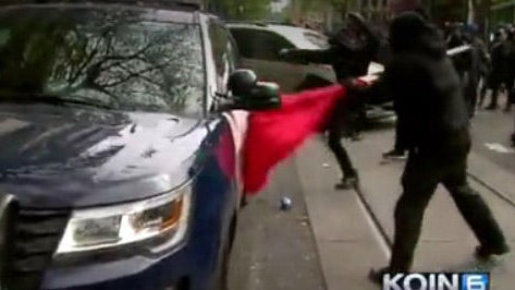 portland-orgeon-may-day-dem-violence-2017y.jpg 
