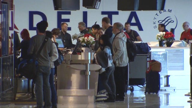 ctm-0512-lax-airport-move.jpg 