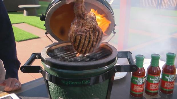 Big Green Egg Grilling With Stu King 