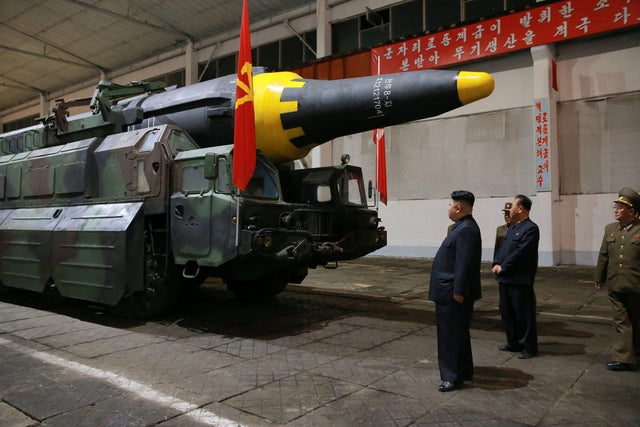 kim-jong-un-missile.jpg