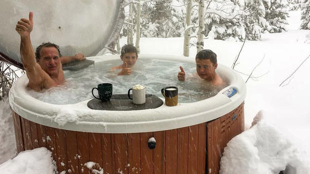 hot tub in the snow 
