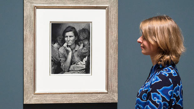 'Migrant Mother' by Dorothea Lange at the Tate Museum in London 