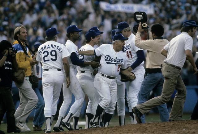 2023 Los Angeles Dodgers Tommy Lasorda 1988 World Series Ring 8/1