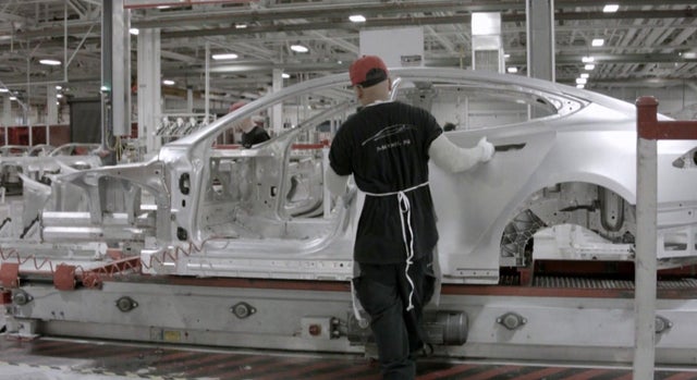 tesla-factory-4.jpg 