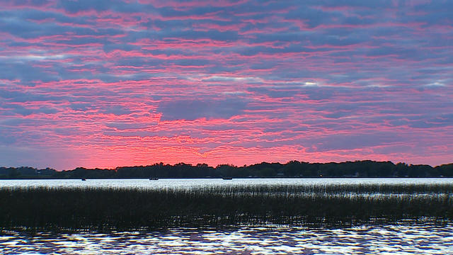 lake-sunset.jpg 