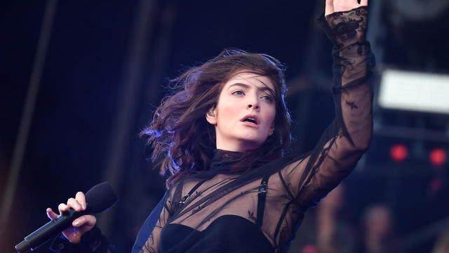 lorde-getty-691689692.jpg 