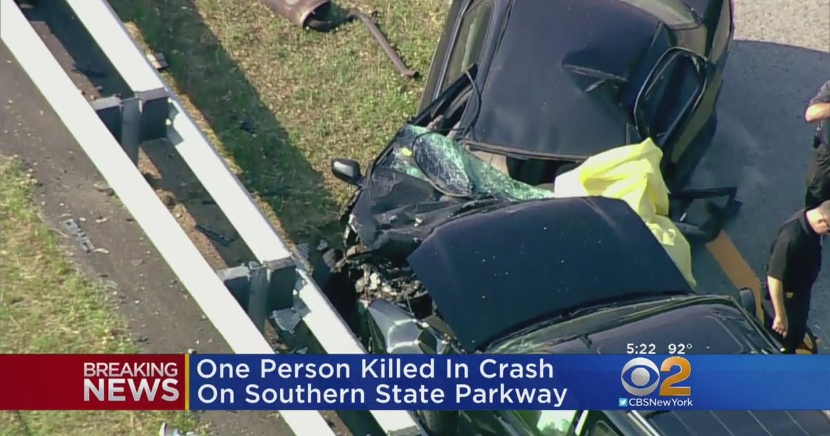 One Person Killed In Crash On Southern State Parkway CBS New York