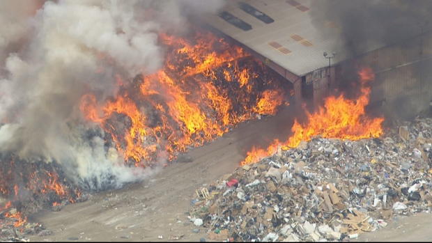 recycling plant fire (12) 