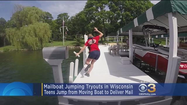 wisconsin-teens-tryout-to-be-mail-boat-jumpers.jpg 