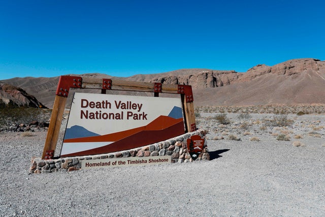 deathvalley.jpg 