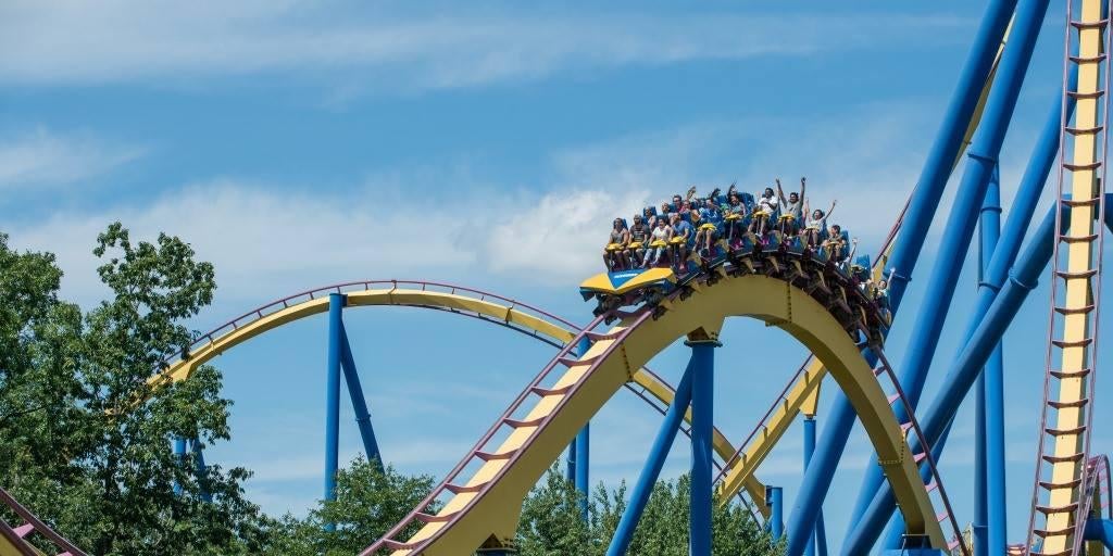 Nitro roller coaster at Six Flags in New Jersey temporarily closed ...