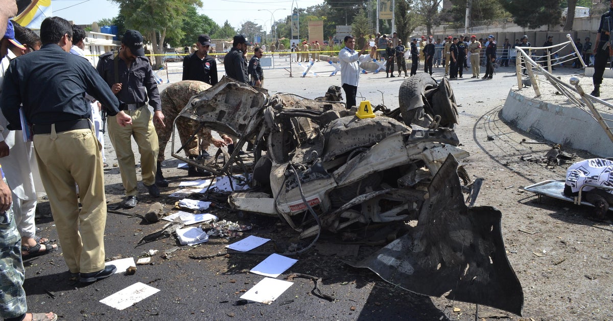 At least 40 killed in bomb and gun attacks in 3 Pakistani cities - CBS News