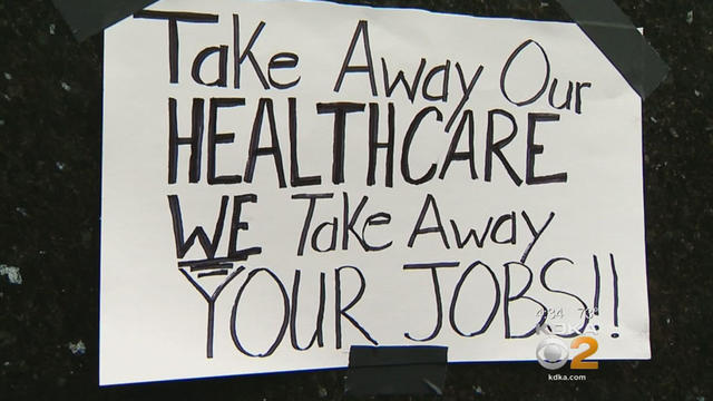 pat-toomey-health-care-protest-sign.jpg 