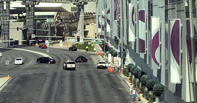 Man arrested after 4-hour standoff inside Las Vegas casino parking ...