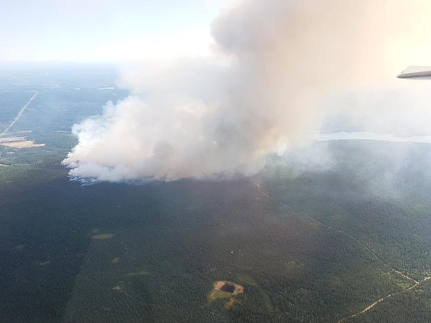 wildfire-british-columbia-2017-07-08t153639z-1709539328-rc14dff45c80-rtrmadp-3-canada-wildfire.jpg 