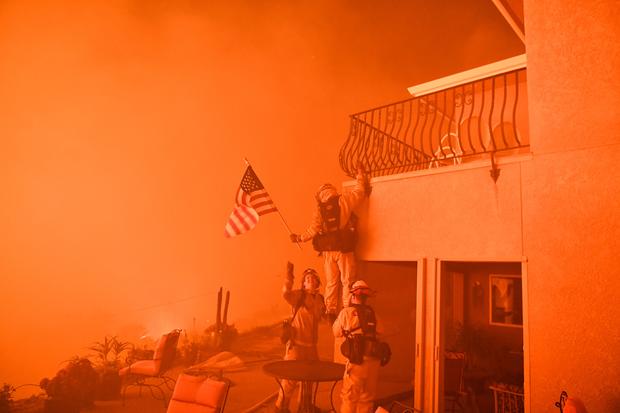 US-ENVIRONMENT-FIRE-CALIFORNIA 