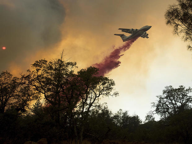 california-wildfire-ap-17190104236040.jpg 