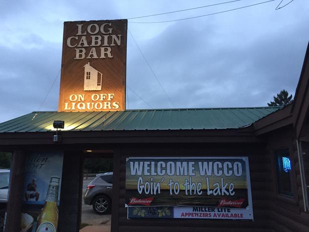 log-cabin-bar.jpg 